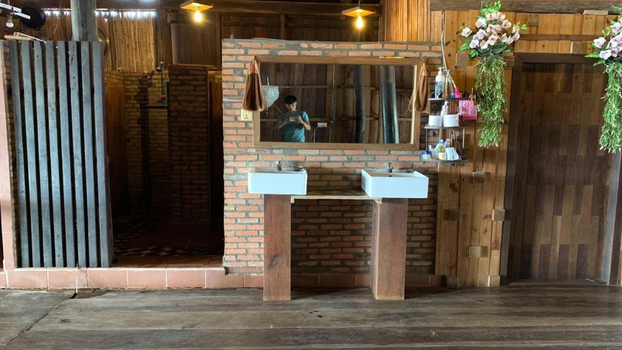 St 63 Home Stay & Tour Kampong Khleang Exterior foto